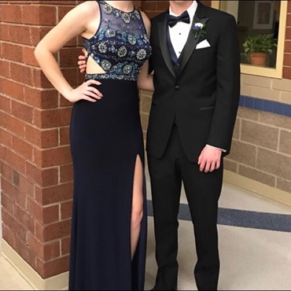 Blue Dress - Picture 2 of 3